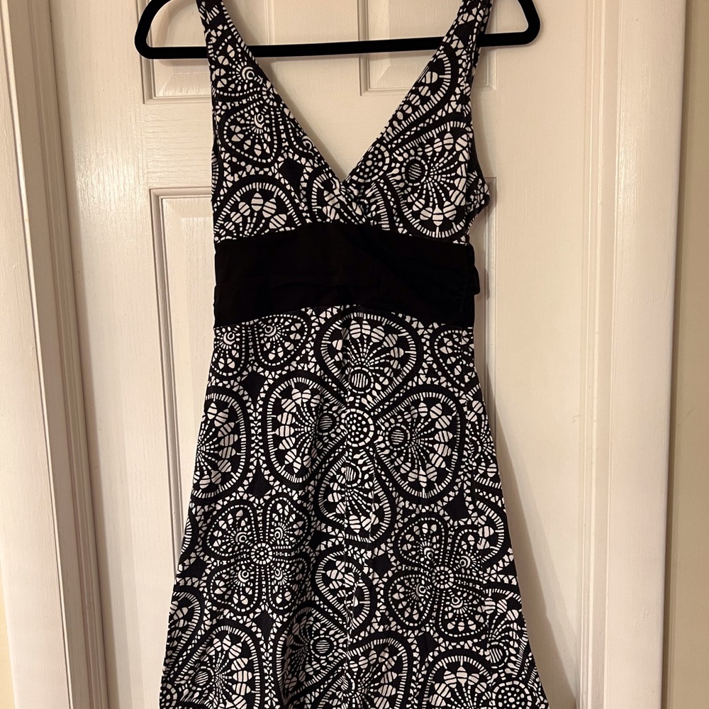 Patagonia Margot Dress.  Size Small.  Black with white in color.